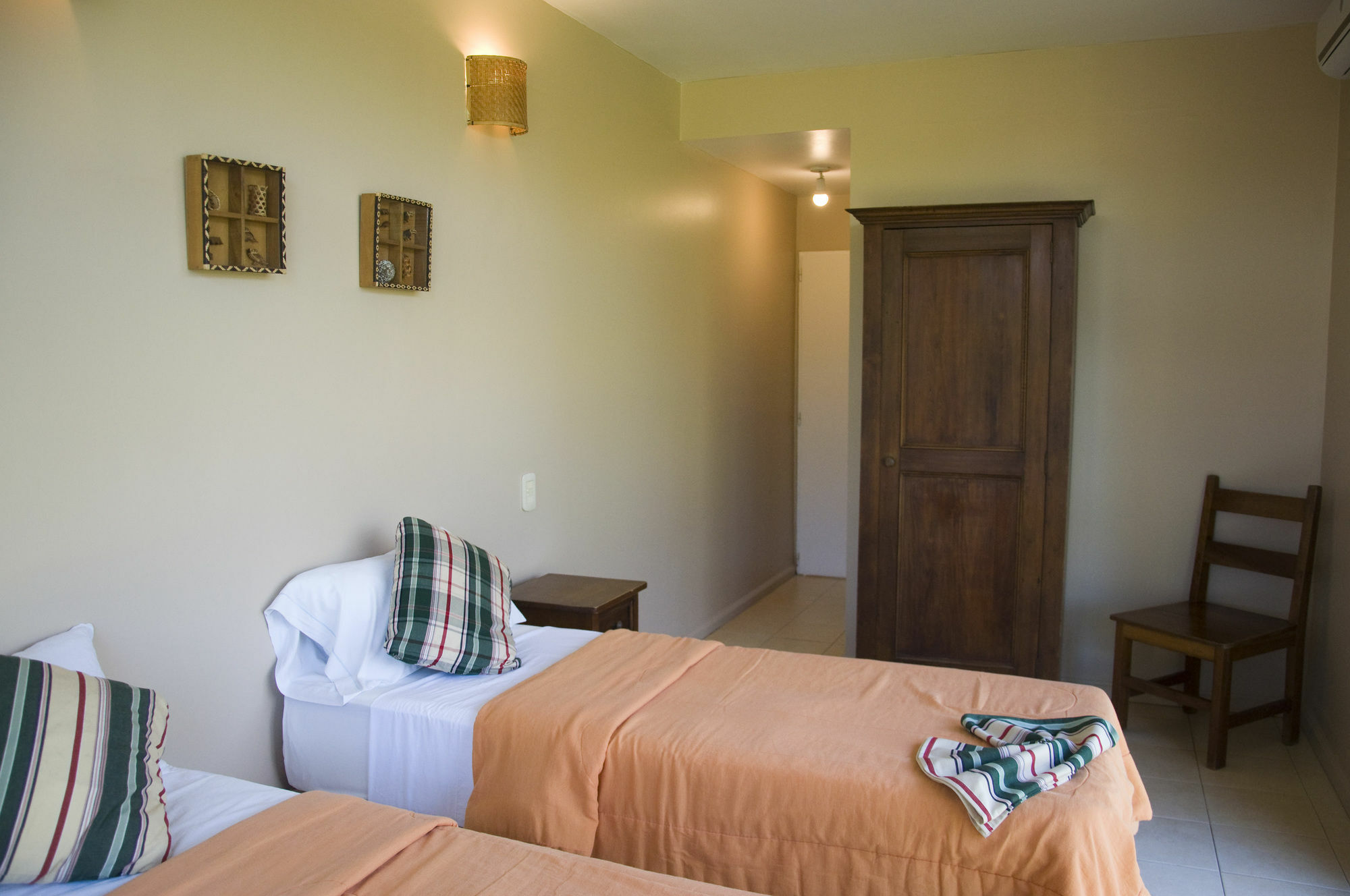 Tangoinn Club Iguazu Party Luxury Hostel ปูแอร์โตอีกวาซู ภายนอก รูปภาพ